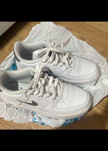 Beyaz Bağcıklı Kadın Spor Ayakkabı - Görsel 2