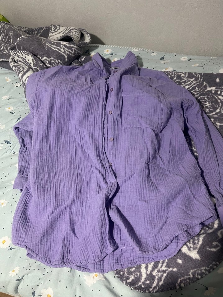 Mor V Yaka Pamuklu Gömlek - Görsel 4