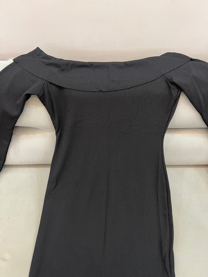 Uzun Kollu Siyah Kadın Elbise - Görsel 3