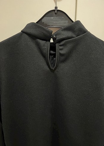 Siyah Yüksek Yakalı Kadın Sweatshirt - Görsel 4