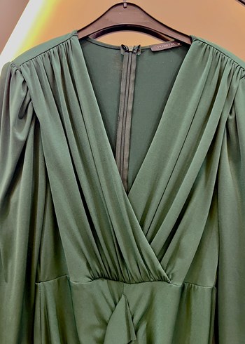 Uzun Kollu Drapeli Yeşil V Yaka Elbise - Görsel 2