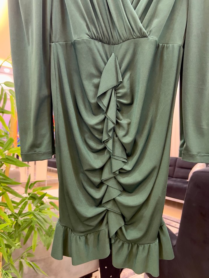 Uzun Kollu Drapeli Yeşil V Yaka Elbise - Görsel 3