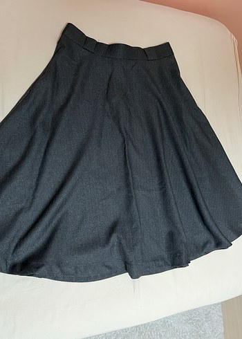 Gri Midi Uzunlukta Kadın Etek - Görsel 3