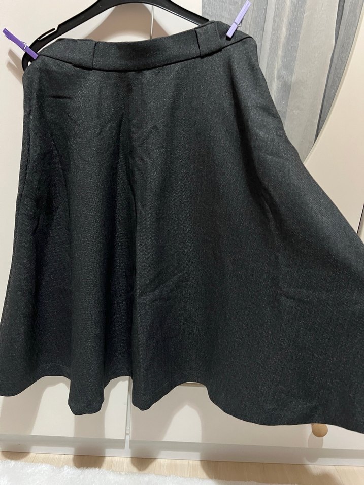 Gri Midi Uzunlukta Kadın Etek - Görsel 4