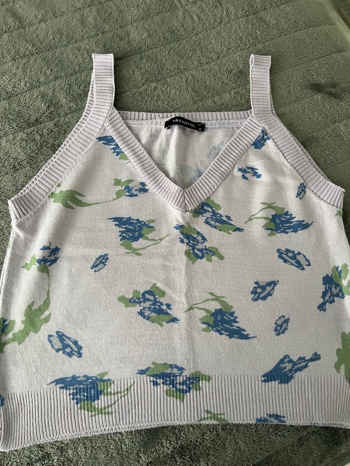 Düğmeli Mor Çiçek Desenli Kadın Hırka - Görsel 5