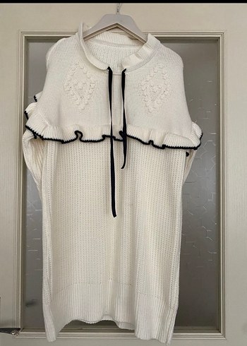 Nakışlı Beyaz Örgü Kadın Kazak - Görsel 2