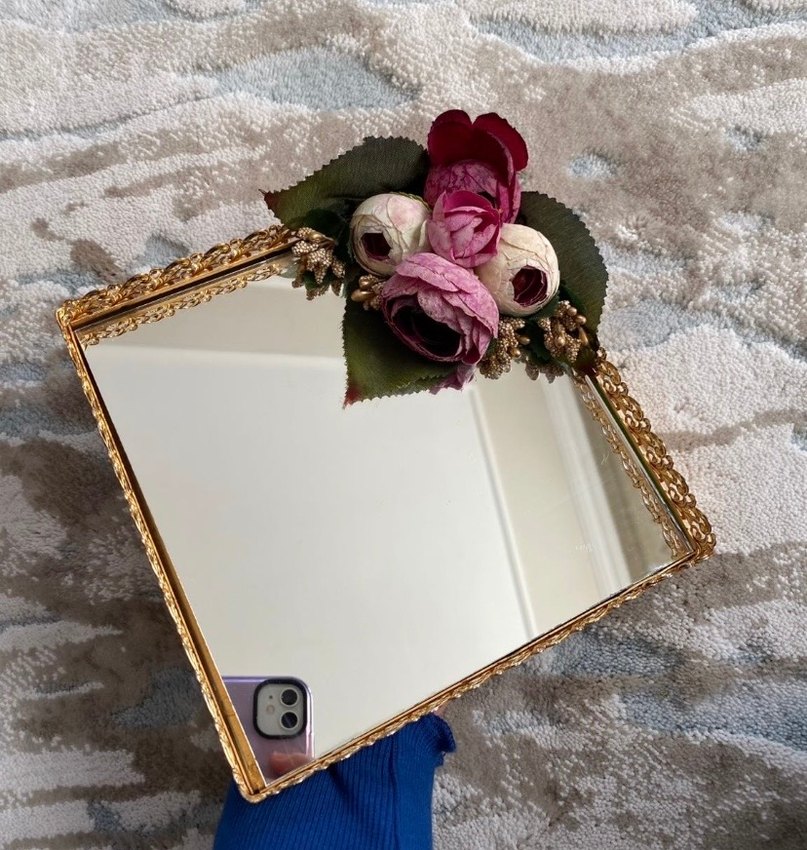 Altın Renkli Süslemeli Ayna Tepsi - Görsel 3