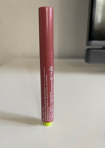 NYX Pastel Bej Lip Gloss - Görsel 3