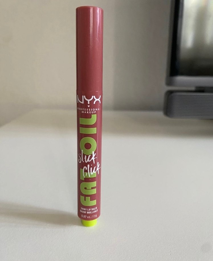 NYX Pastel Bej Lip Gloss - Görsel 2
