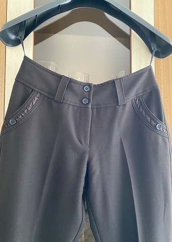 Kadın Siyah Bel Detaylı Kumaş Pantolon - Görsel 7