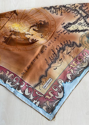 Harita desenli eşarp - Görsel 5