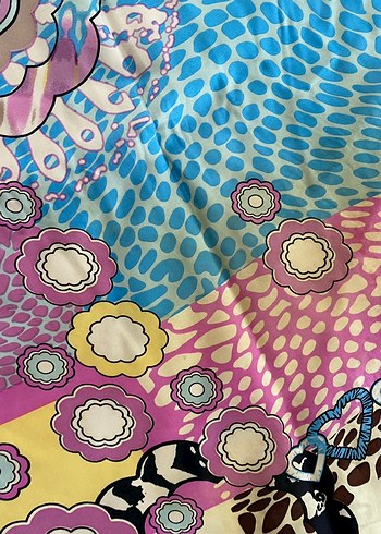 Çiçek Desenli Bohem Kadın Mısırlı Marka Eşarp - Görsel 2