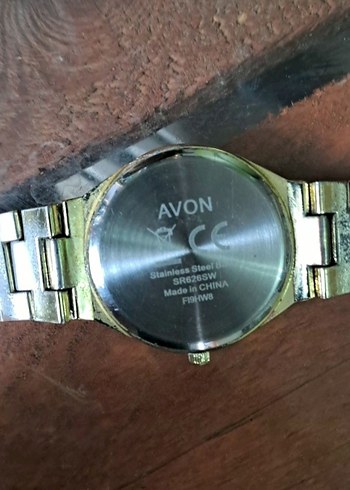 Pullu Altın Renk Kadın Kol Saati - Görsel 3