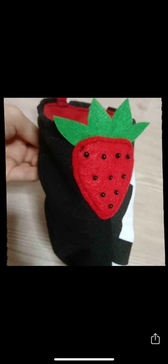 Çizgili ve Çilek Detaylı El Yapımı Set - Görsel 3