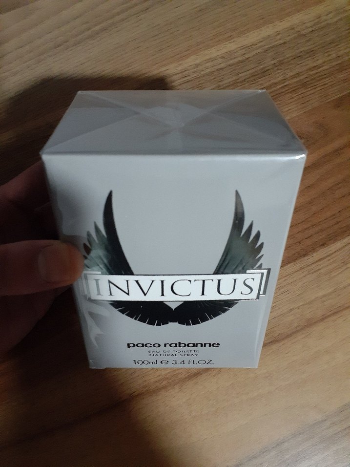 Paco Rabanne Invictus Erkek Parfümü 100 ml - Görsel 2