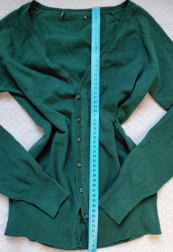 Düğmeli V Yakalı Yeşil Kadın Hırka - Görsel 3