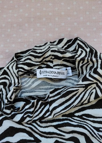 Zebra Desenli, Boğazlı, Uzun Kollu Kadın Bluz - Görsel 4