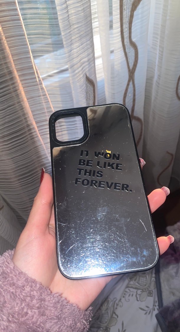 Parlak yeşil ve desenli telefon kılıfları - Görsel 5