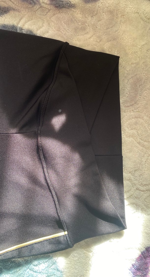 Siyah V Yaka Uzun Tayt - Görsel 2