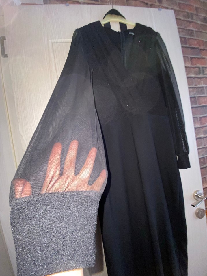 Uzun Siyah V Yaka tulum - Görsel 2