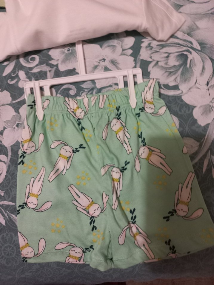 Beyaz Baskılı Bebek Takim - Görsel 2