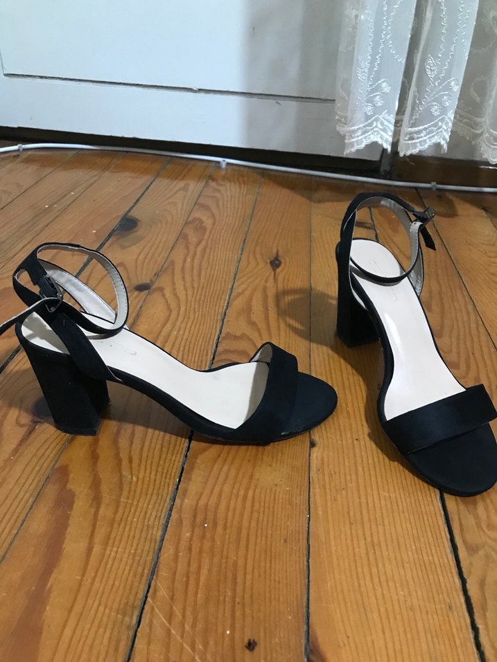 Siyah Minimalist Topuklu Kadın Ayakkabı - Görsel 2