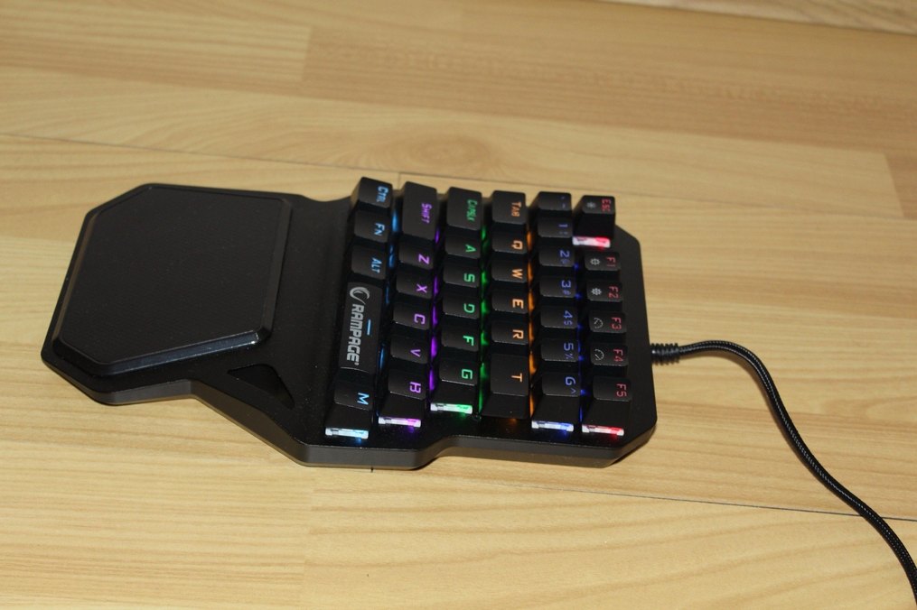 Rampage KB-R77 Blue Switch Oyuncu Klavyesi - Görsel 3