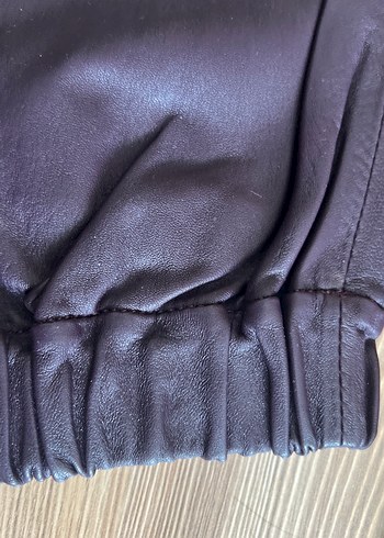 Mor  Deri Pantolon paça  boyu: 64 bel lastikli açılınca44 cm - Görsel 6