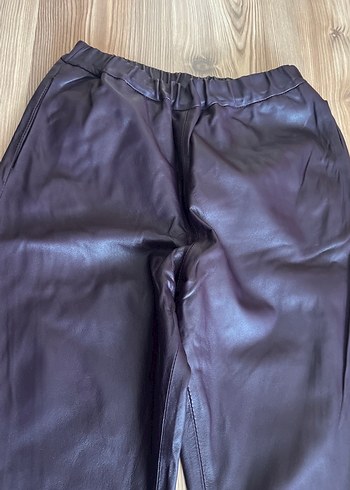Mor  Deri Pantolon paça  boyu: 64 bel lastikli açılınca44 cm - Görsel 2