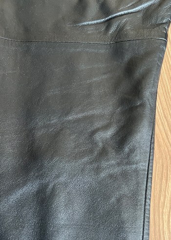 Kadın Siyah Deri Kemerli Pantolon - Görsel 4