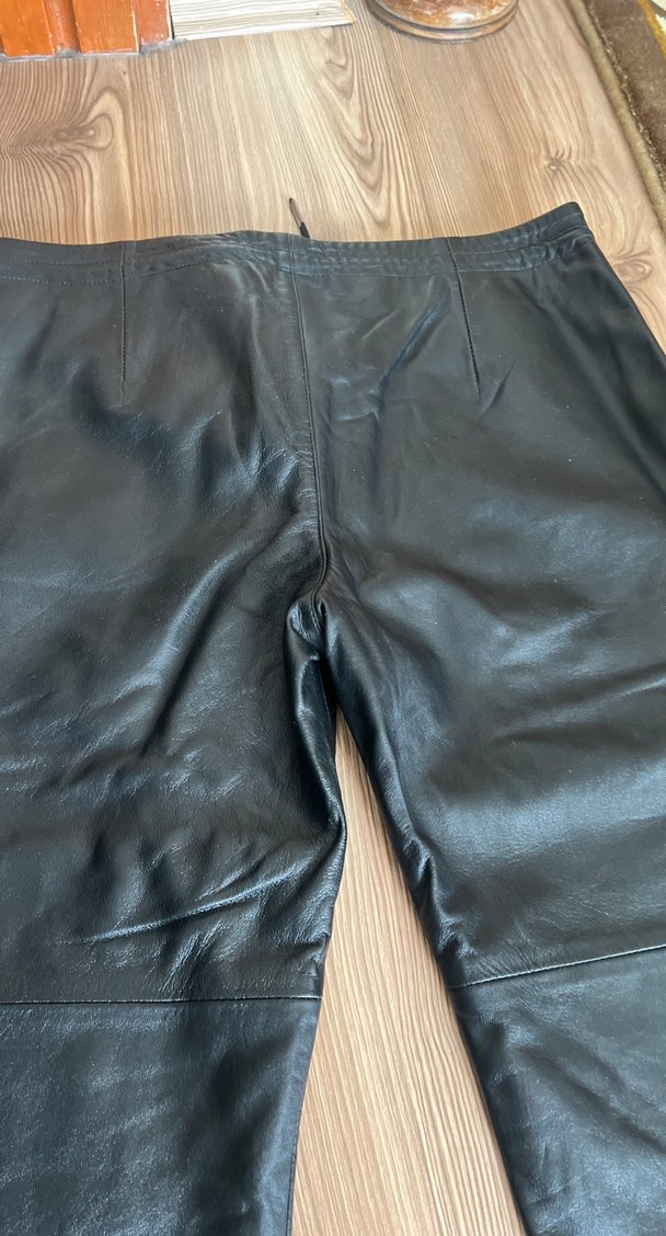 Kadın Siyah Deri Kemerli Pantolon - Görsel 5