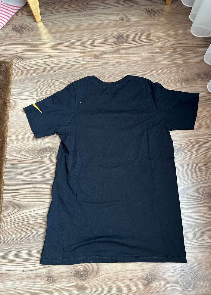 Nike tişört genç giyim yada small giyenler - Görsel 2
