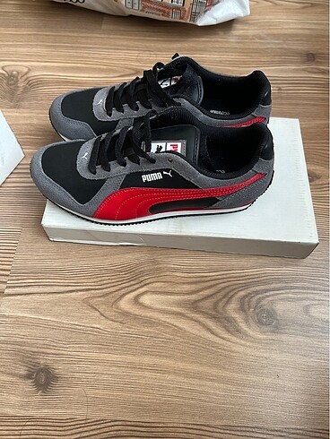 Puma spor ayakkabı