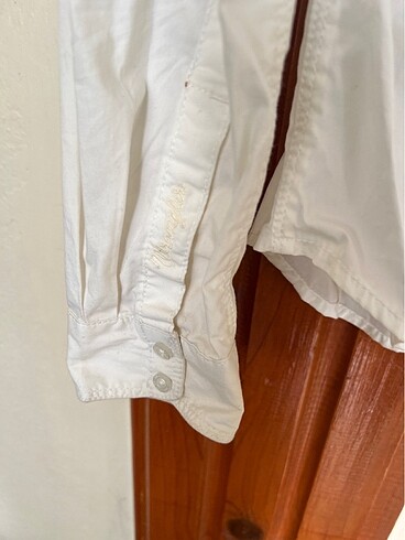 m Beden Beyaz giyilmemiş gömlek pliseli