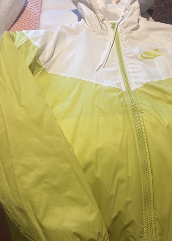 Nike kadın yeşil beyaz içi pofuduk mevsimlik mont hiç giyilmedi - Görsel 2