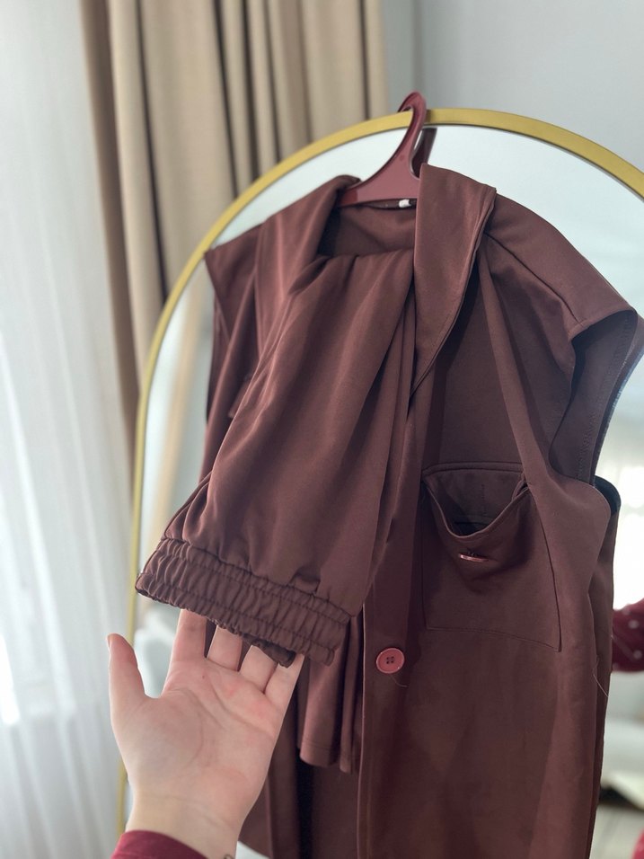 Kahverengi Süet Mini Kadın Yelek Ceket takım - Görsel 2