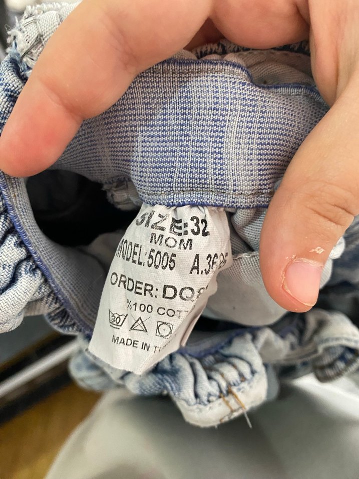 Gri Kadın Kemerli Bol Kesim Denim Pantolon - Görsel 3