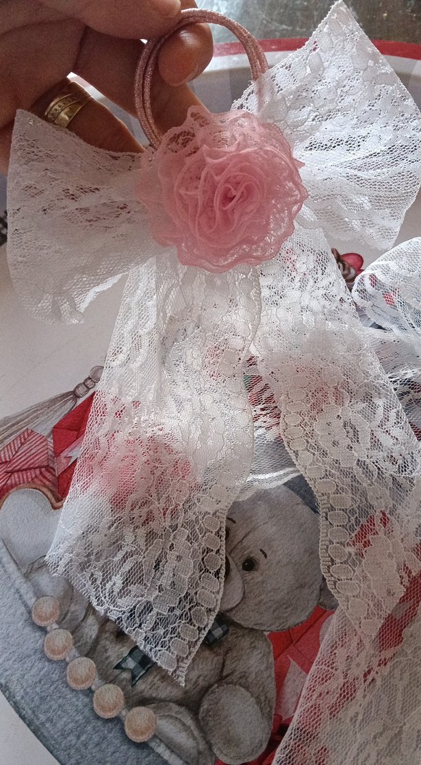 Dantel Detaylı Pembe Çiçekli Saç Bandı - Görsel 3