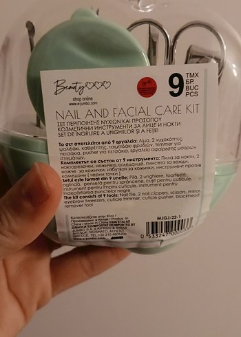 Turkuaz Elma kutusunda Manikür Seti - Görsel 3