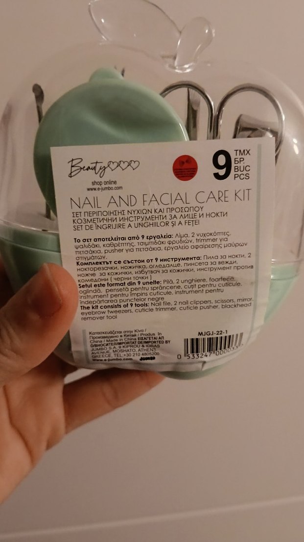 Turkuaz Elma kutusunda Manikür Seti - Görsel 3