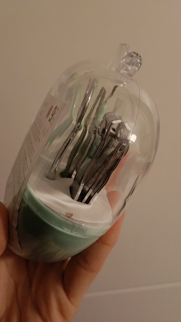 Turkuaz Elma kutusunda Manikür Seti - Görsel 5