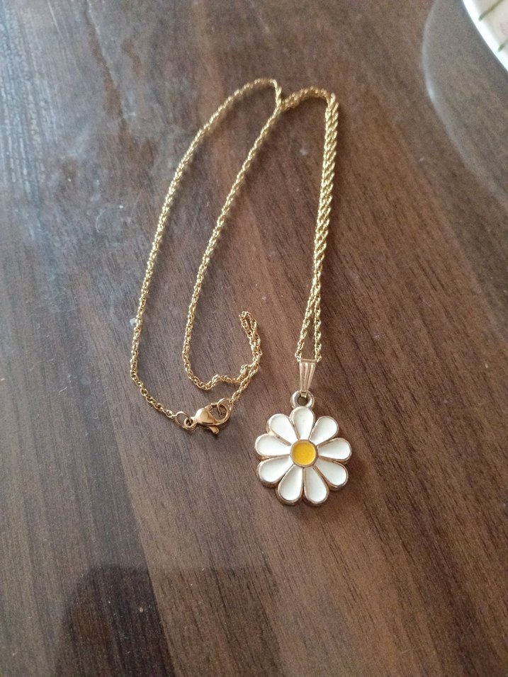 Beyaz Papatya Boncuklu Midi Kolye - Görsel 2