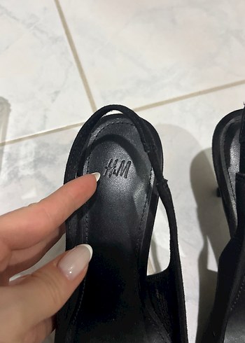 Siyah Tokalı Stiletto Kadın Ayakkabı - Görsel 2