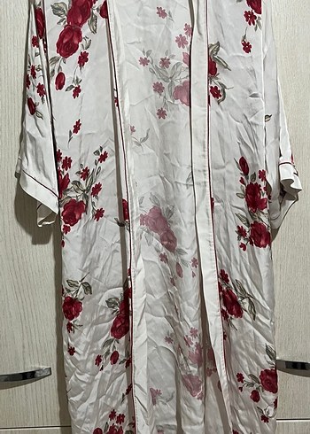 Çiçek Desenli Uzun Kadın sabahlık - Görsel 2