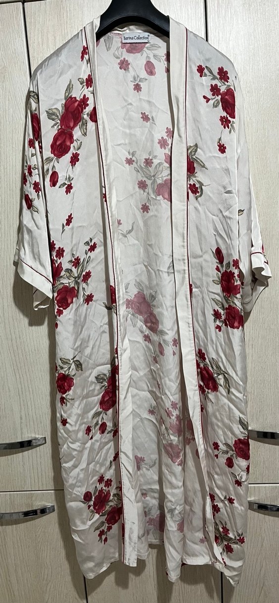 Çiçek Desenli Uzun Kadın sabahlık - Görsel 2