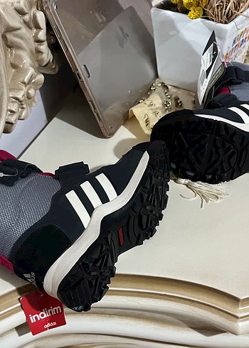 Adidas Kız Çocuk Gri-Pembe Cırtcırtlı Spor Ayakkabı - Görsel 5