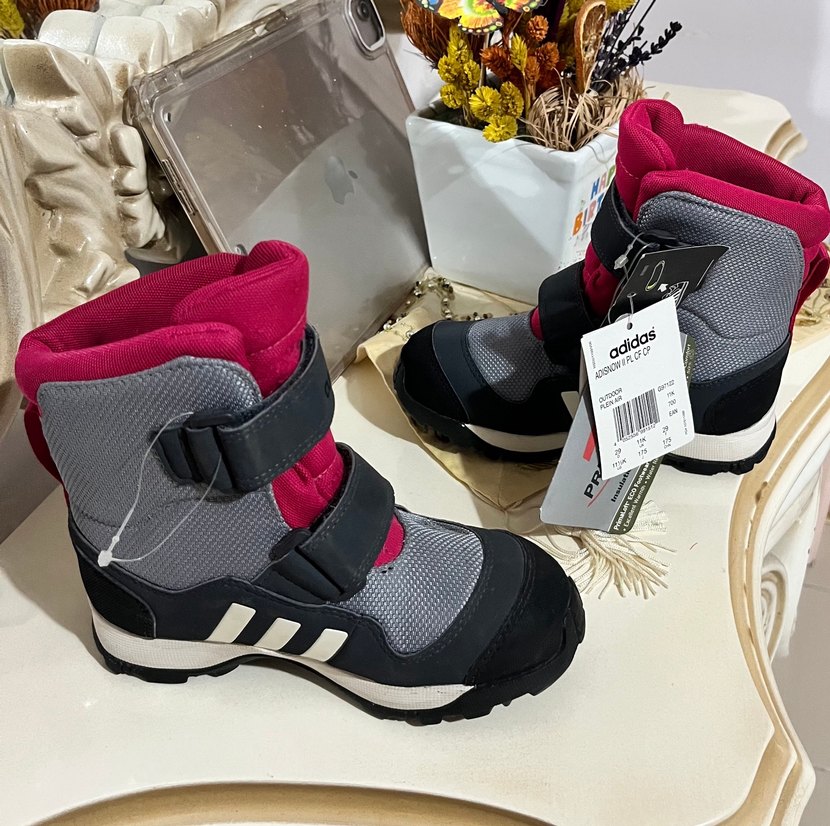 Adidas Kız Çocuk Gri-Pembe Cırtcırtlı Spor Ayakkabı - Görsel 2