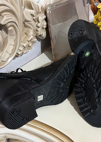 Greyder Siyah Deri Bağcıklı Erkek Bot - Görsel 4