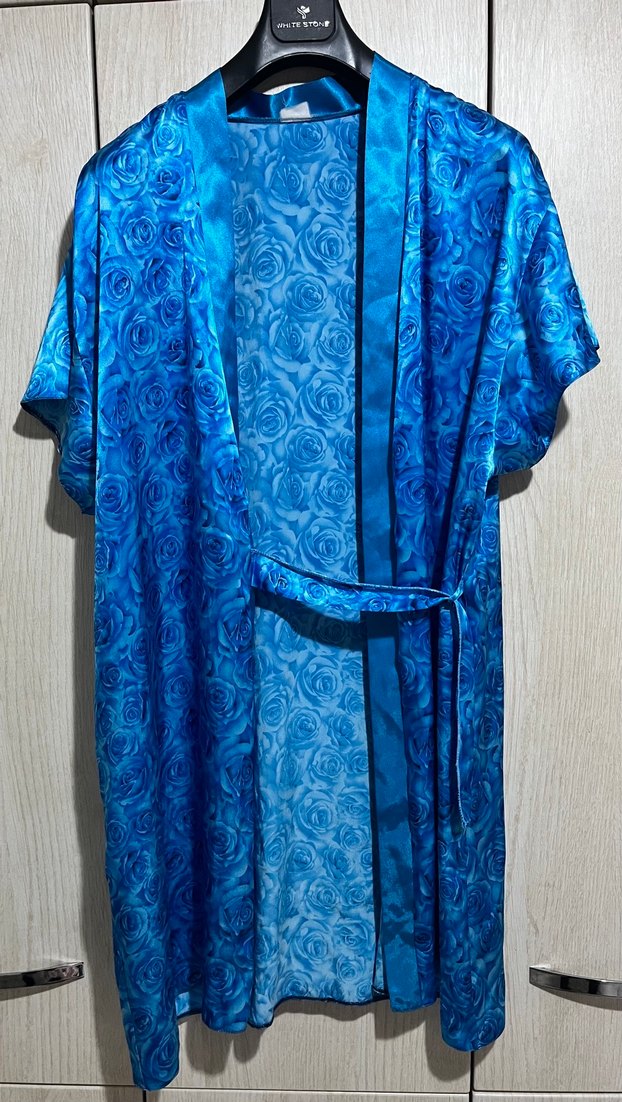 Mavi Bağlama Desenli Uzun Kadın sabahlık - Görsel 2