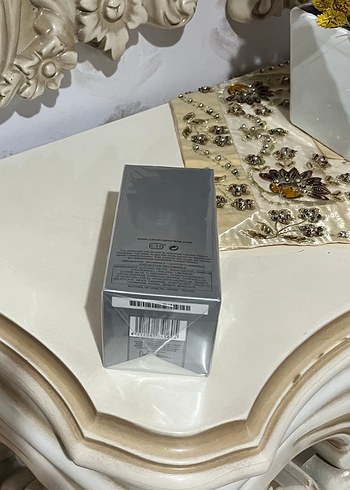 Carolina Herrera 212 Men Parfüm 100 ml - Görsel 2